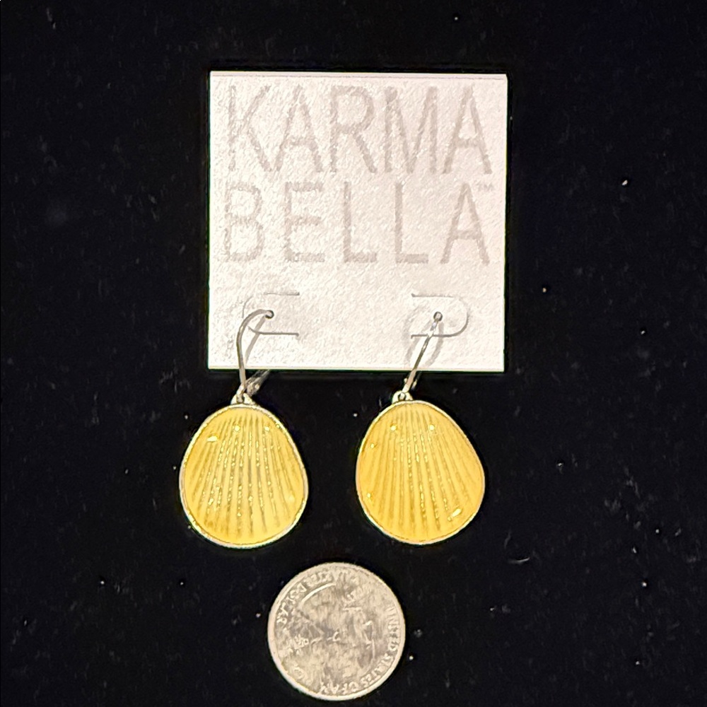 Yellow Shell Earrings - Picture 3 of 5